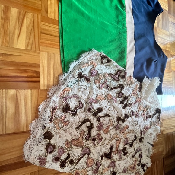 Zara blouses - Picture 2 of 2